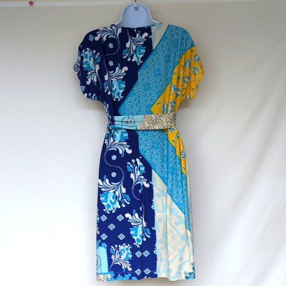 DONNA MORGAN for A PEA IN THE POD | Faux Wrap Yellow & Blue Maternity Dress - Picture 3 of 11